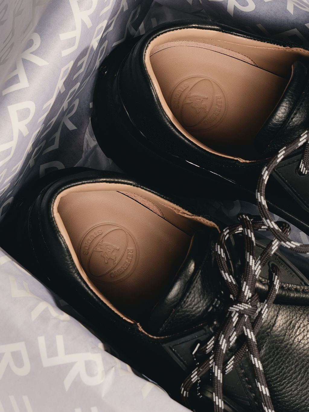 The Fernabee MegaGrip® AM All Black Grained Leather