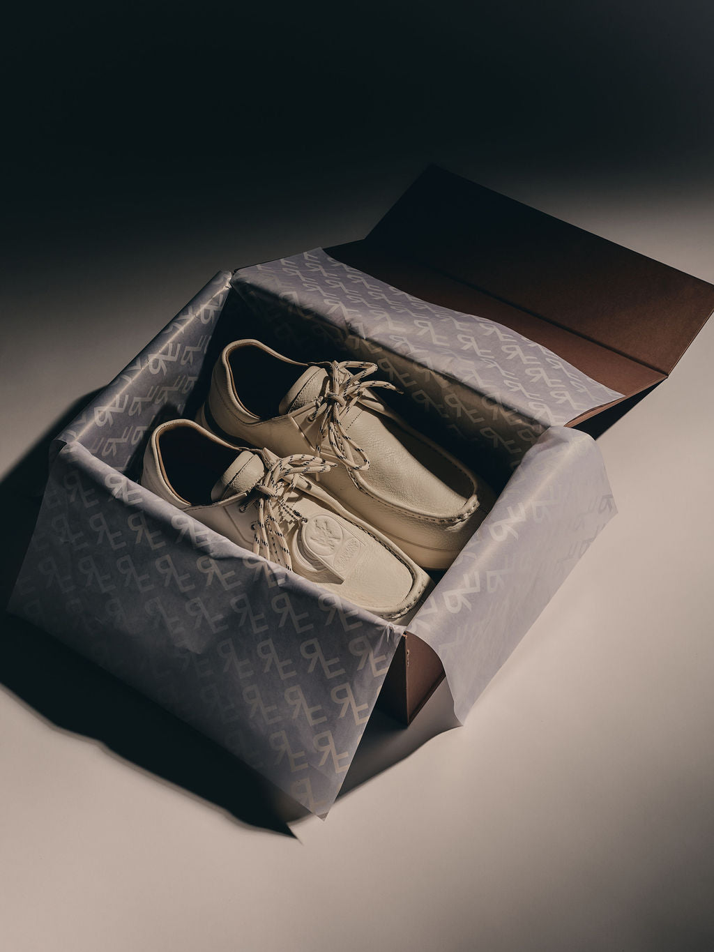 The Fernabee MegaGrip® PM White Grained Leather