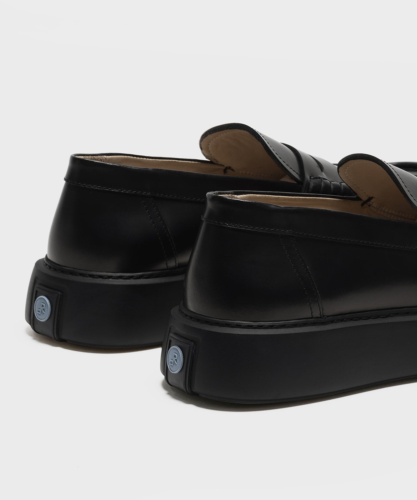 Loafer- Brushed Leather Black/Black