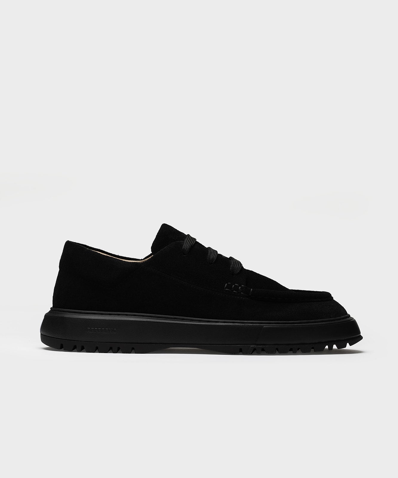 The Tahoe Lugs All Black Suede – REFERENC Studios