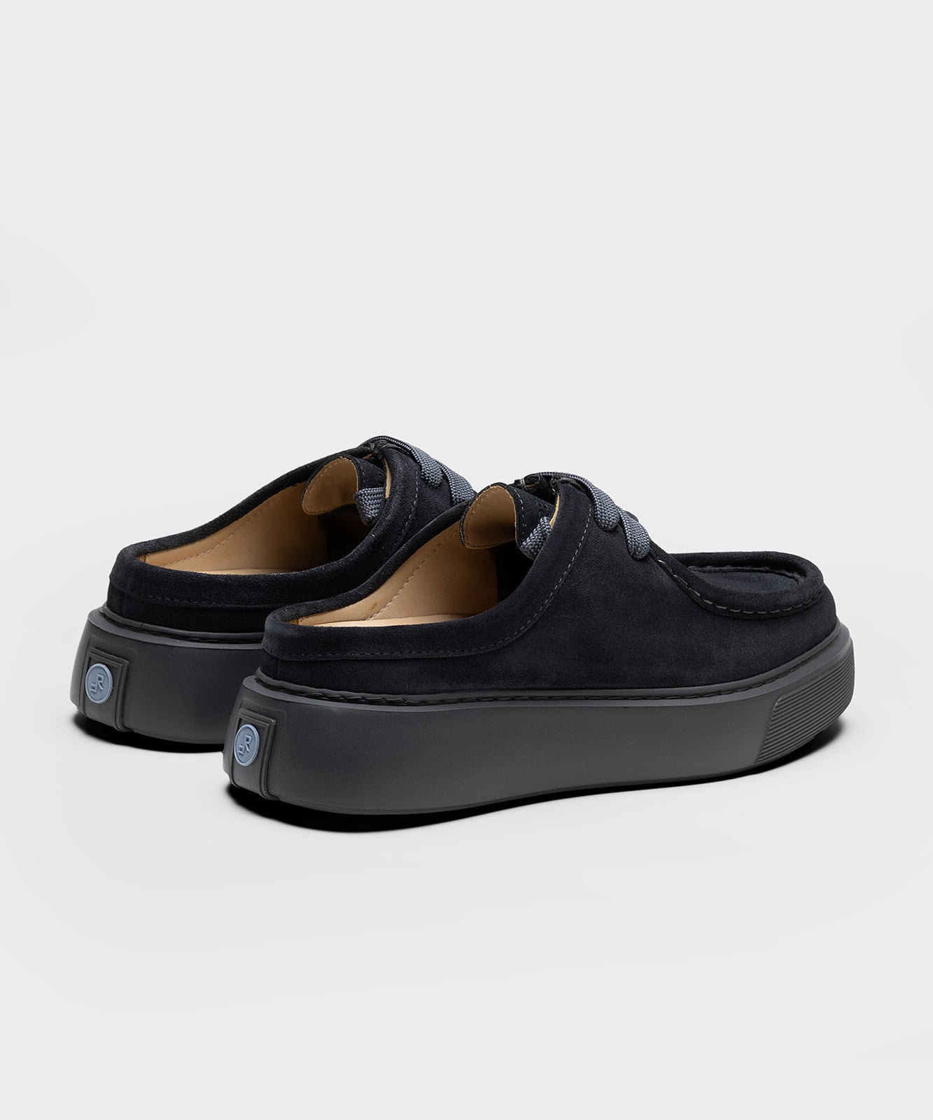 The Fernabee Slip-in Dark Grey