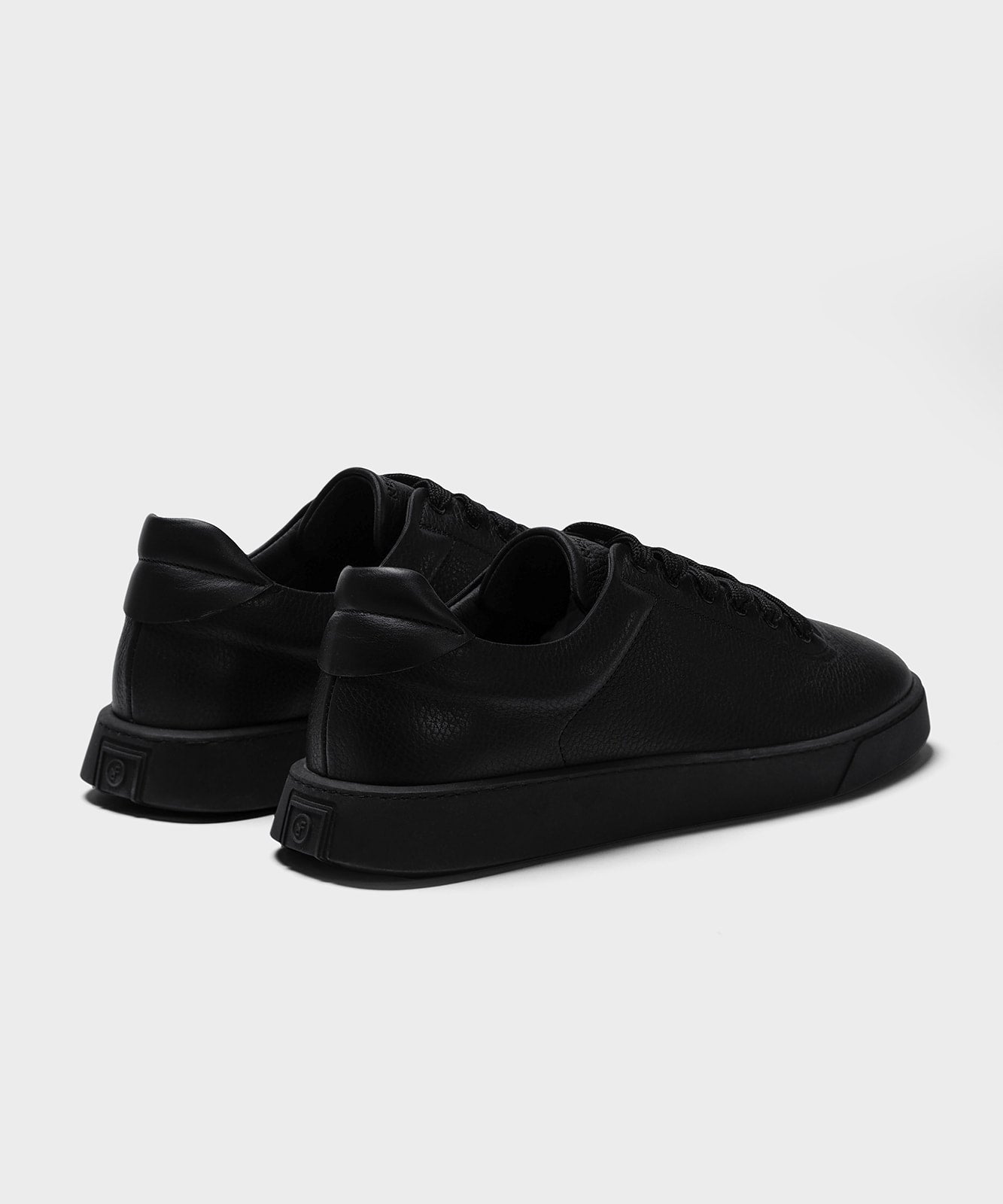 The Cassetta All Black Grained Leather