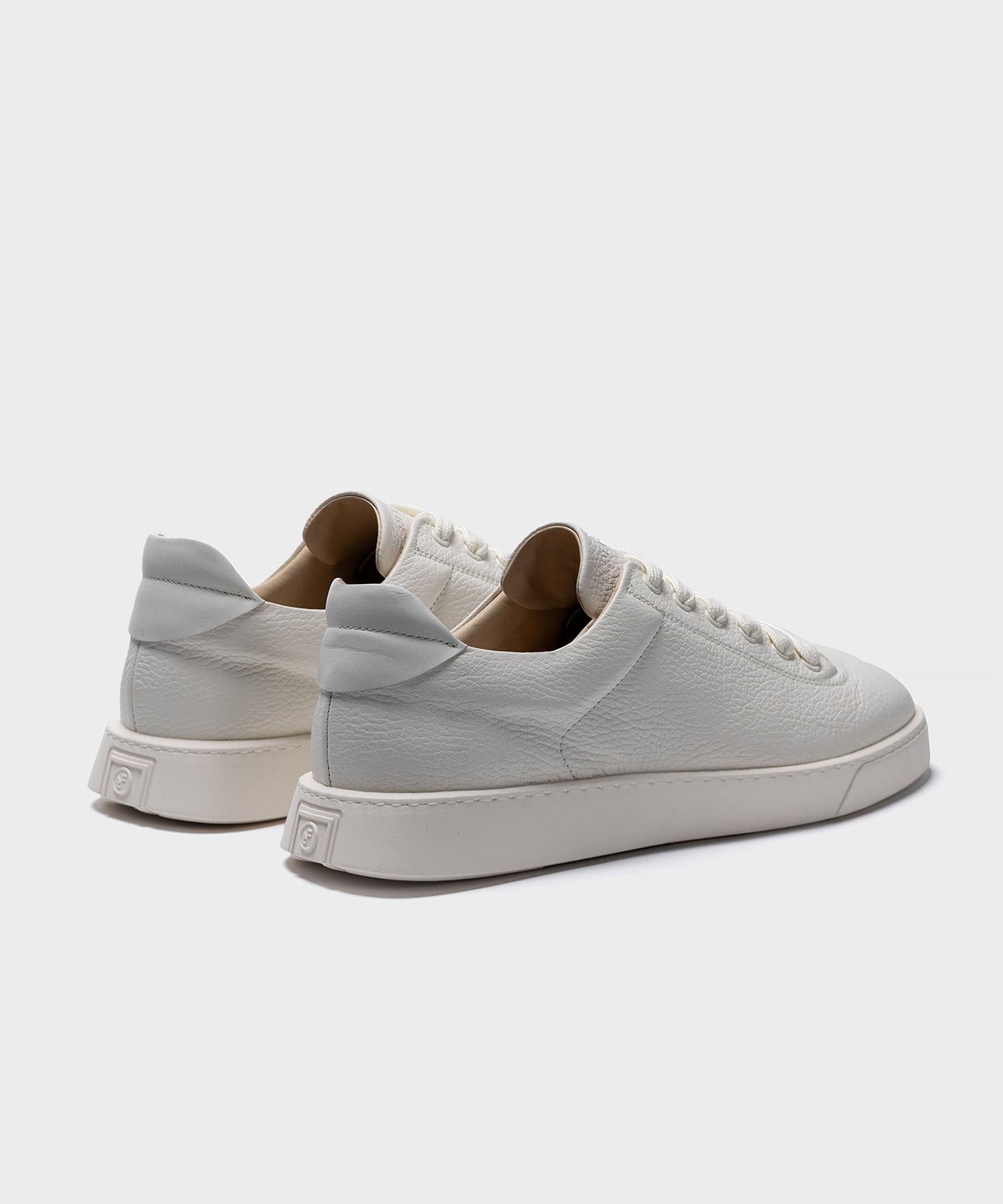The Cassetta Triple White Grained Leather